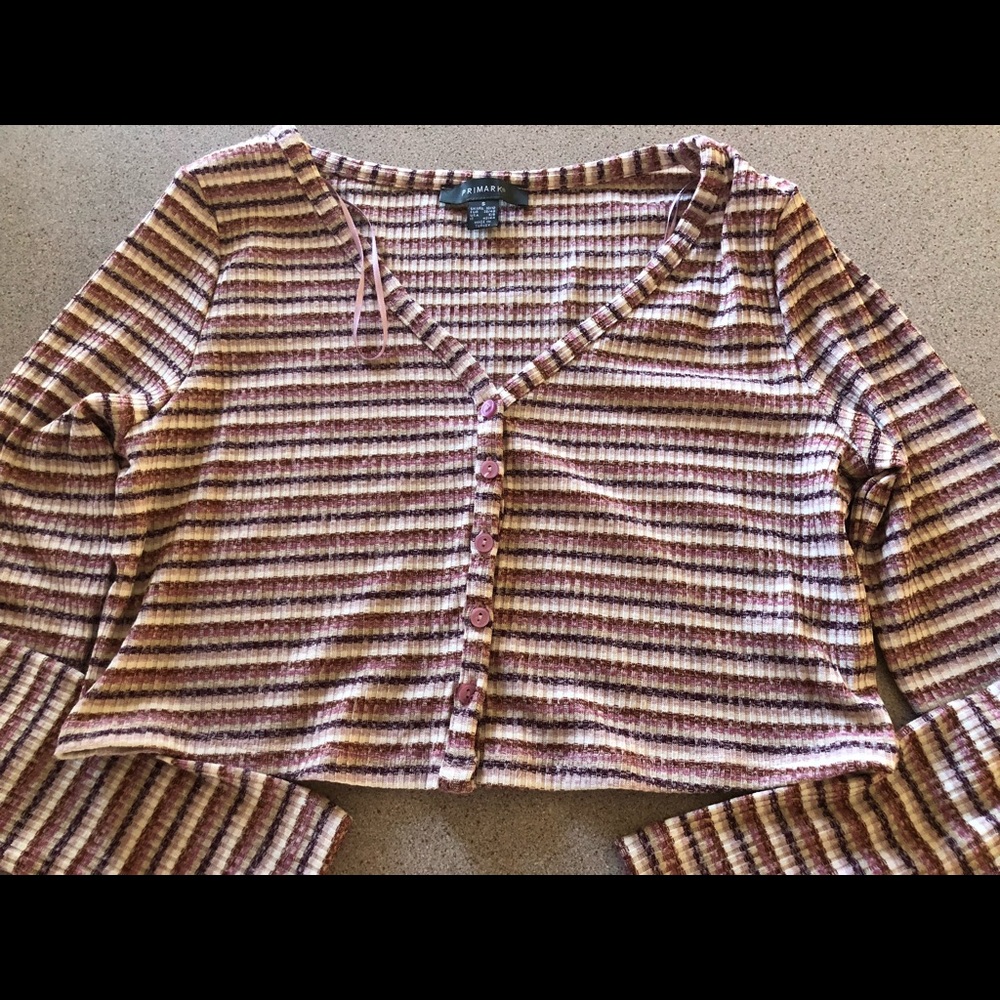 Brand new no tags but never worn girls size Sm